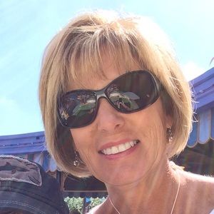 Meet your Posher, Marianne